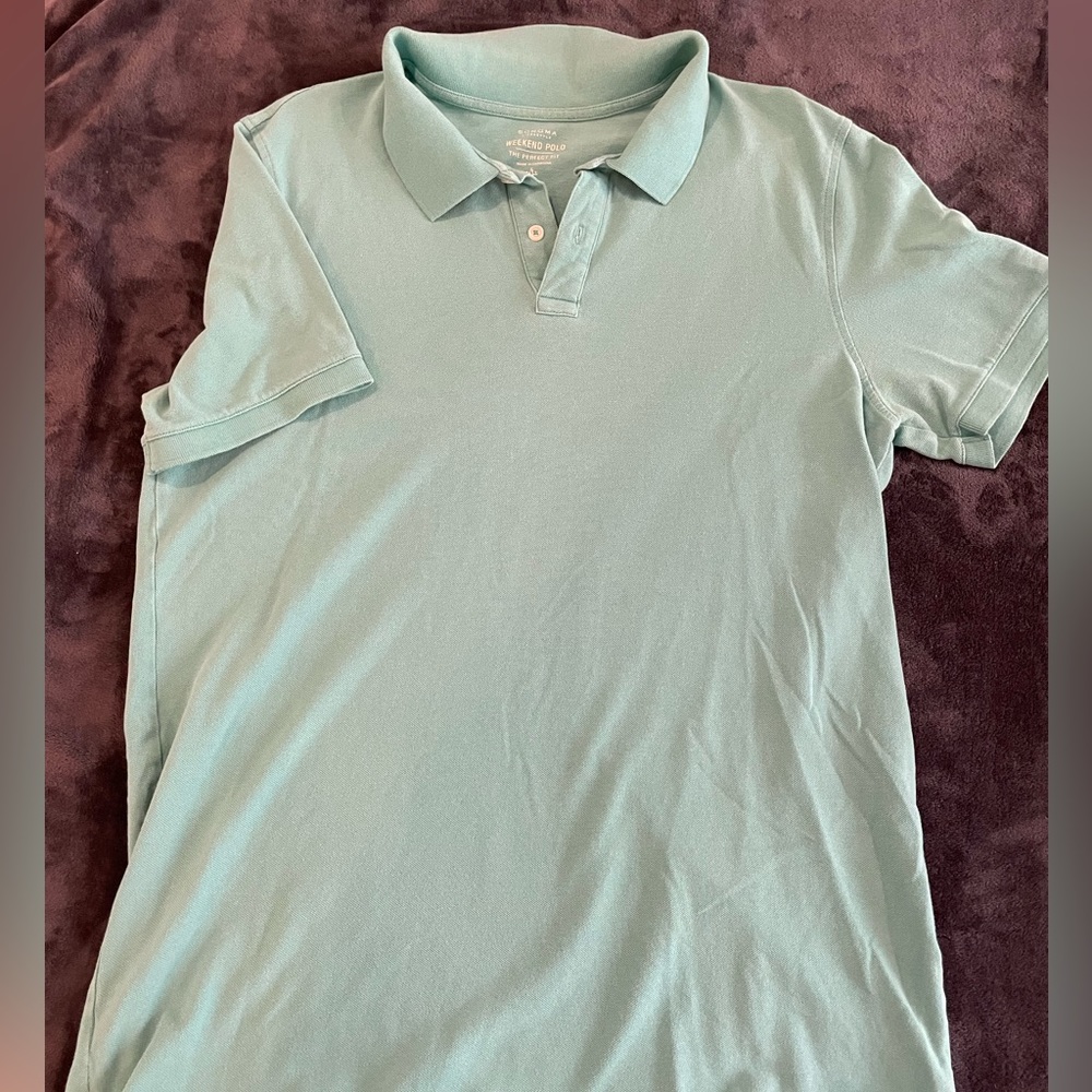 Men’s size L polos